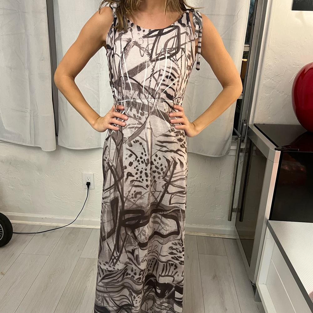 Long dress gorgeous dress for day and night